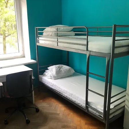 Student-house Kazimierzowska * Varşova