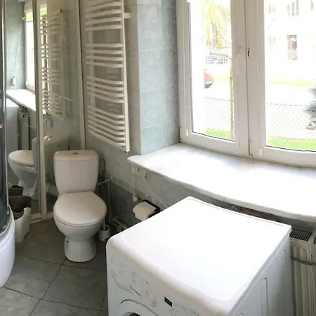 Student-house Kazimierzowska * Varşova