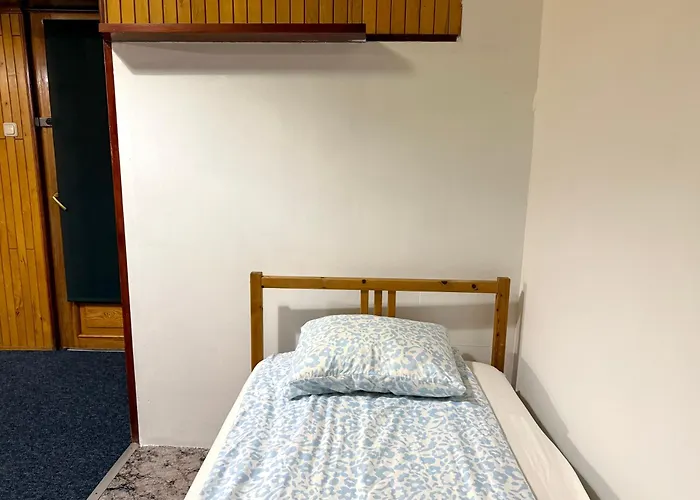 Student-house Kazimierzowska Хостел Варшава