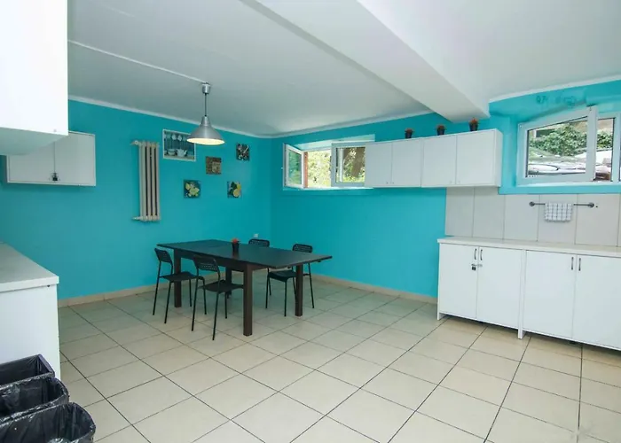 Хостел Student-house Kazimierzowska *